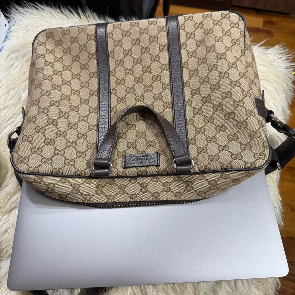 Gucci Gg Business Bag Briefcase Laptop Ipad case, fits 14”/17” laptop Brown